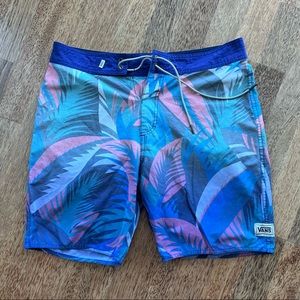 Vans Off The Wall Mens 32 Board Shorts Surf Swim Trunks Blue Floral